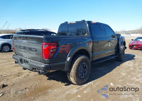 2024 Ford F-150 Raptor z USA, uszkodzony, nr VIN 1FTFW1RJ8RFB55139